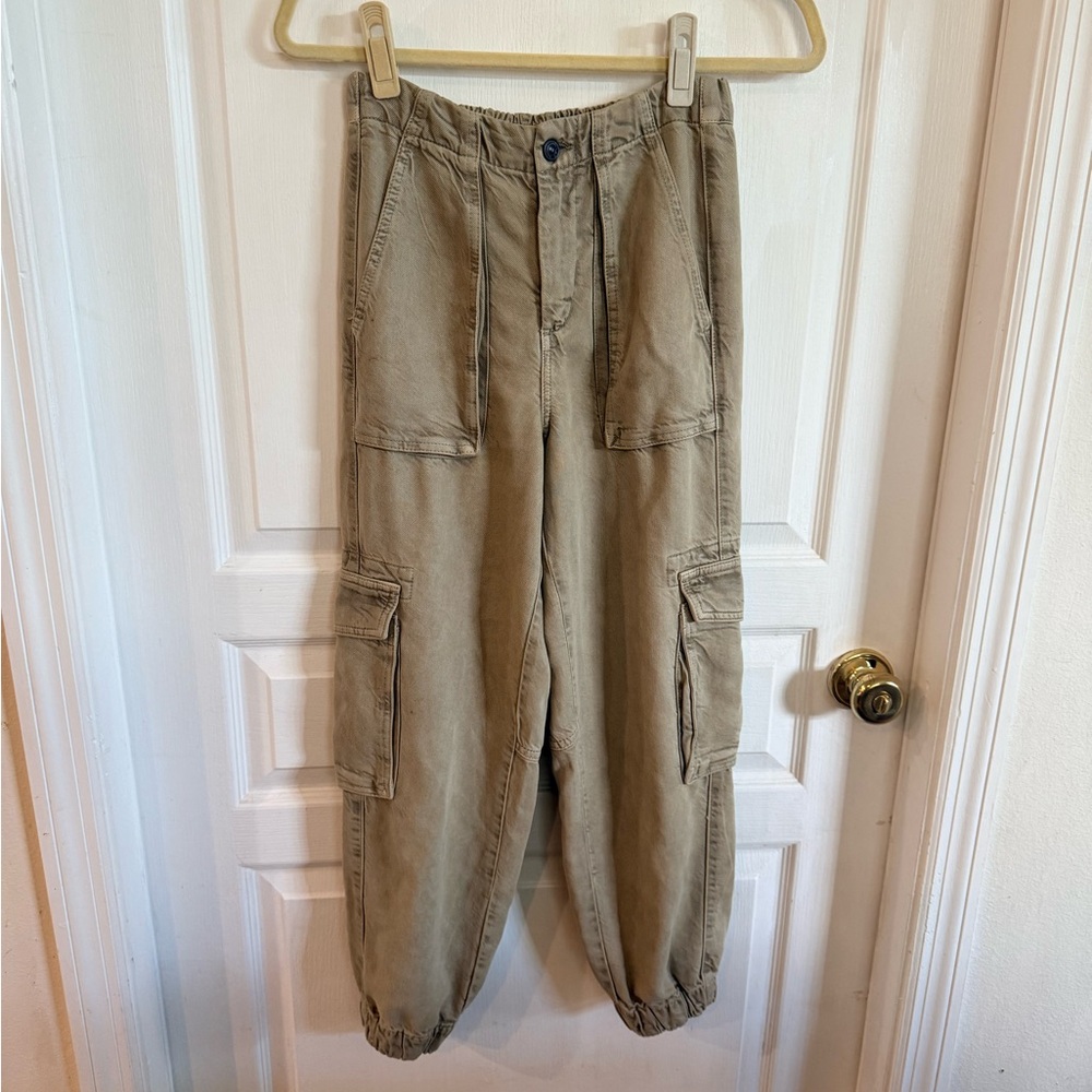 AllSaints Cropped Cargo Pants in Khaki